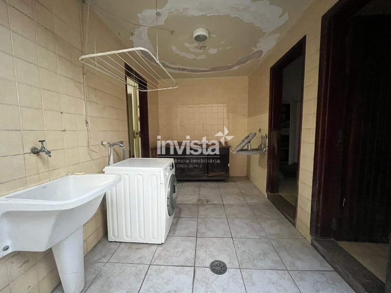 Casa para alugar em Santos-SP no bairro Ponta da Praia, com 5 dormit&oacute;rios e 229m&sup2; - Santos