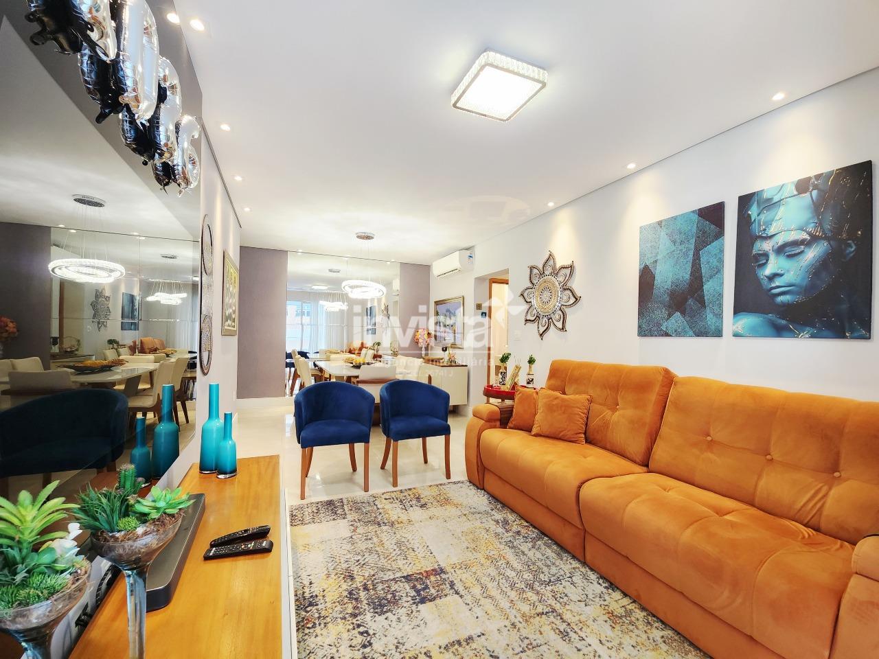 Apartamento à venda no bairro Embaré