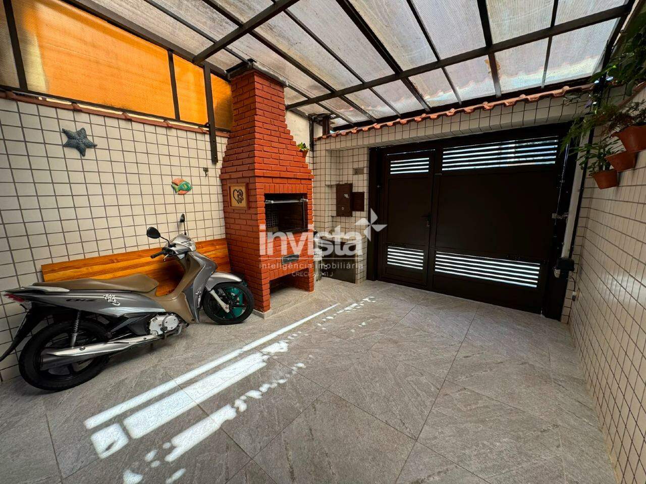 C&oacute;digo: 38445 R$ 580.000,00 Casa &agrave; venda em Santos-SP no bairro Macuco, com 2 dormit&oacute;rios e 75m&sup2; 75 m&sup2; 2 quartos 1 vaga - Santos