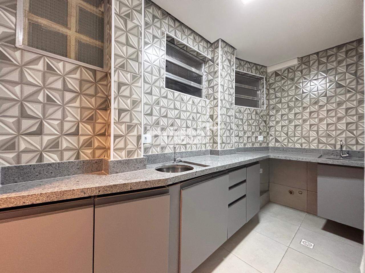 C&oacute;digo: 38448 R$ 320.000,00 Apartamento &agrave; venda em Santos-SP no bairro Jos&eacute; Menino, com 1 dormit&oacute;rio e 30m&sup2; 30 m&sup2; 1 quarto 1 vaga - Santos