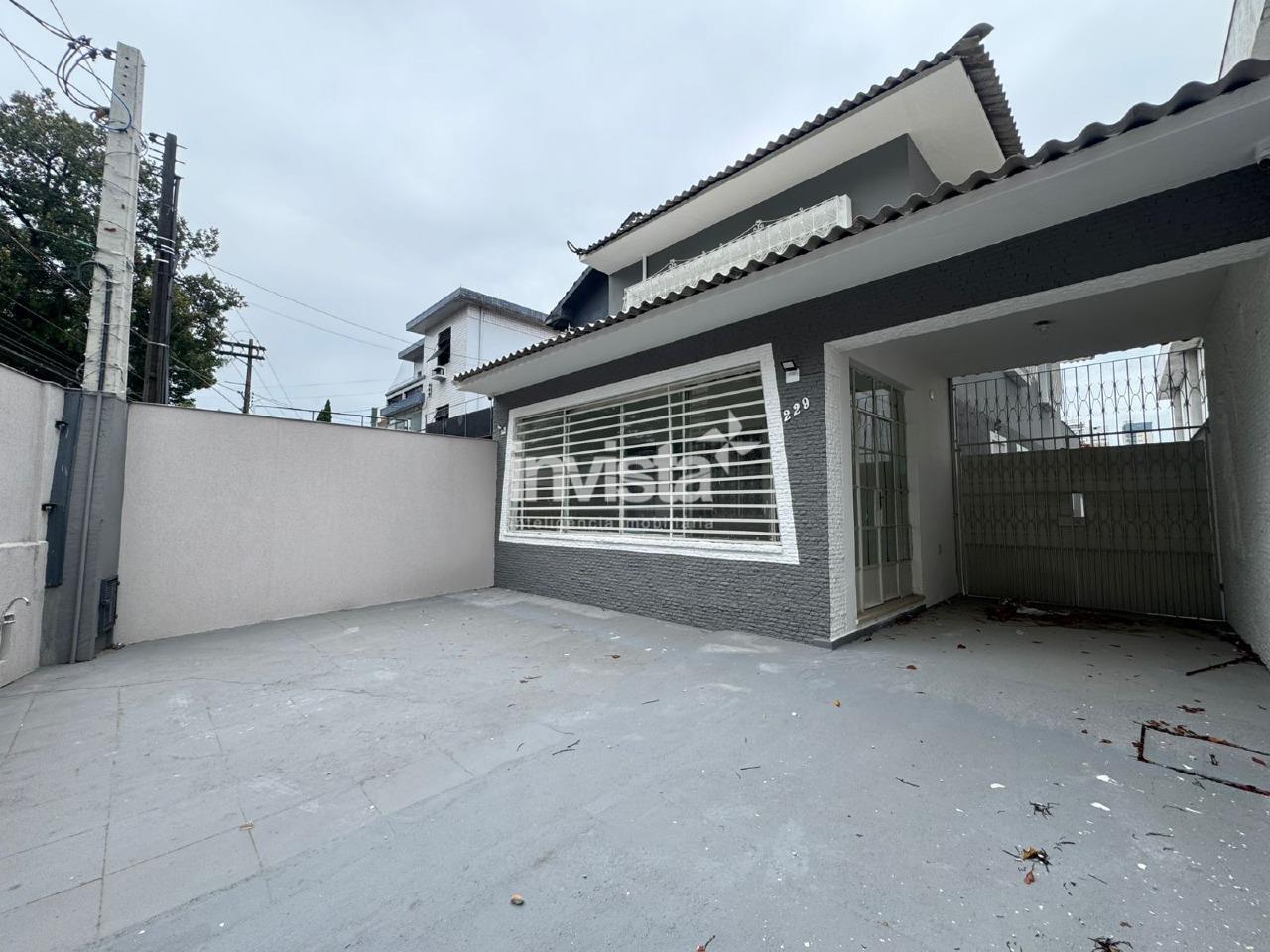 Excelente Casa Comercial/Ponto Comercial para Alugar no Campo Grande em Santos