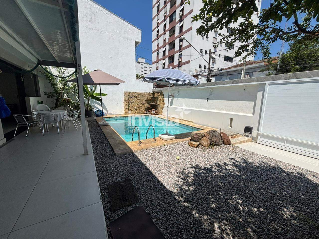 Casa à venda no bairro Ponta da Praia