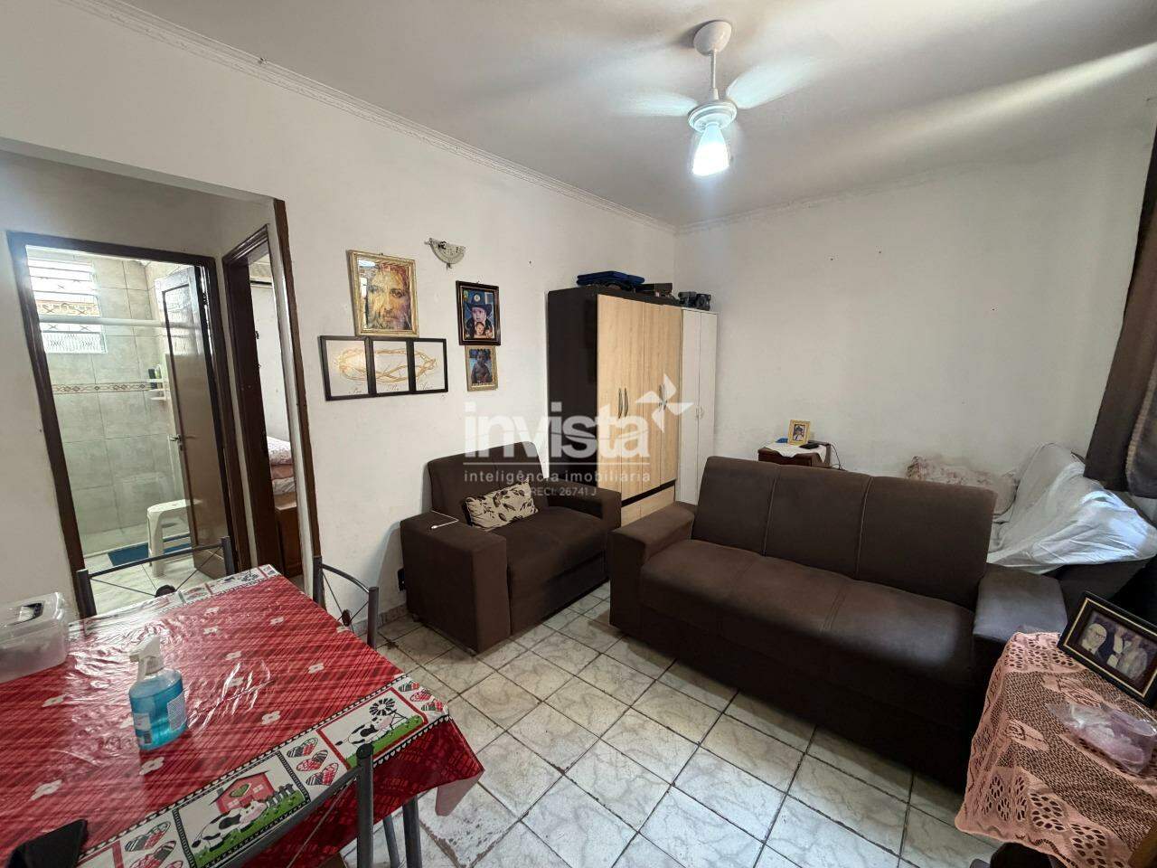 Apartamento Térreo à venda em Santos (Encruzilhada) – 1 quarto, quintal e 1 vaga