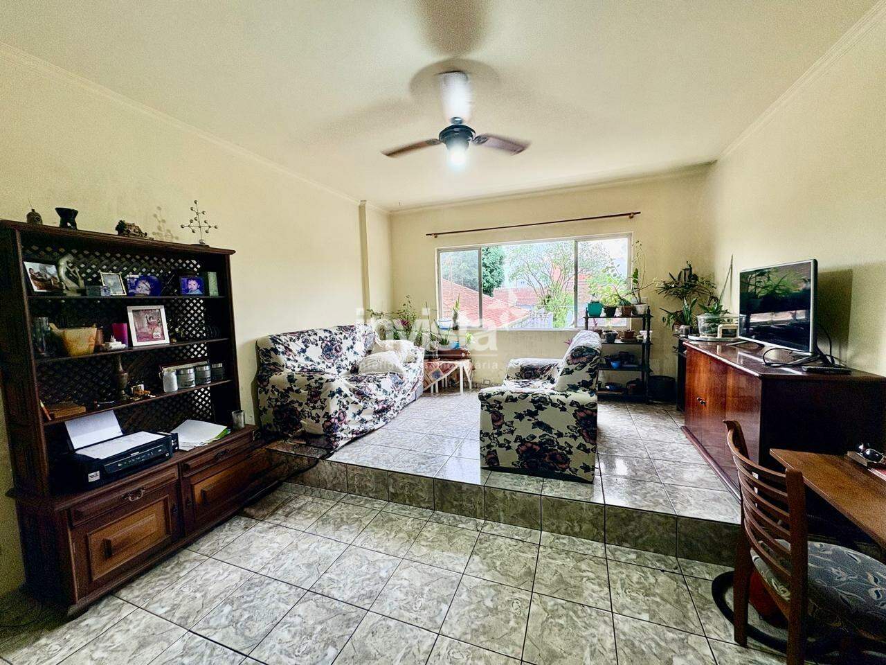 Apartamento à venda no bairro Embaré