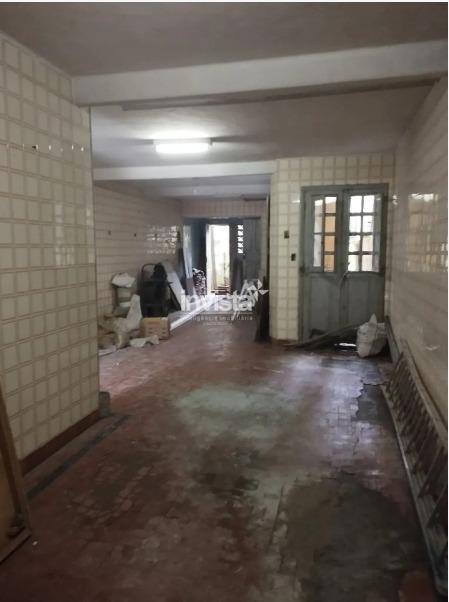 Loja Comercial para Aluguel — Vila Mathias, Santos (275 m², 1 banheiro)