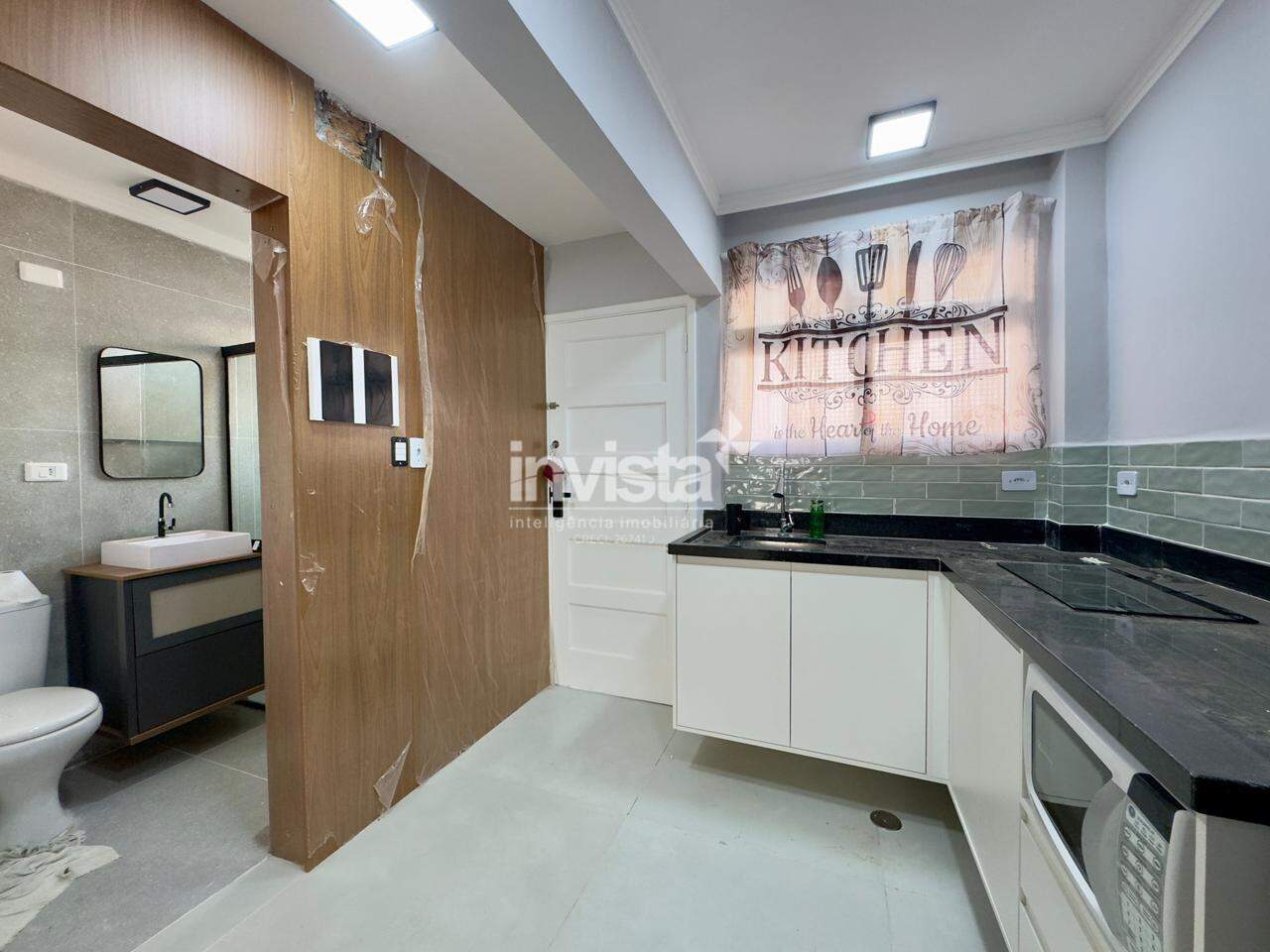 Apartamento &agrave; venda em Santos-SP no bairro Gonzaga, com 1 dormit&oacute;rio e 30m&sup2; - Santos