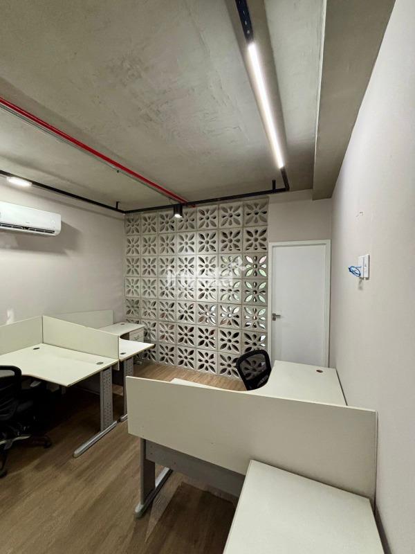 Sala Comercial para aluguel no bairro VALONGO - Santos