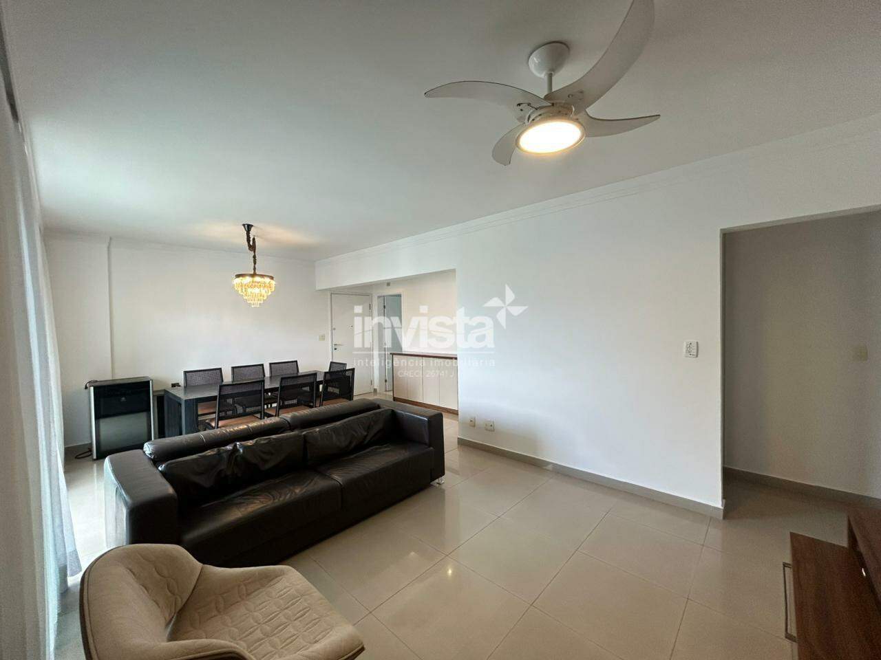Apartamento para alugar em Santos-SP no bairro Gonzaga, com 3 dormit&oacute;rios e 150m&sup2; - Santos