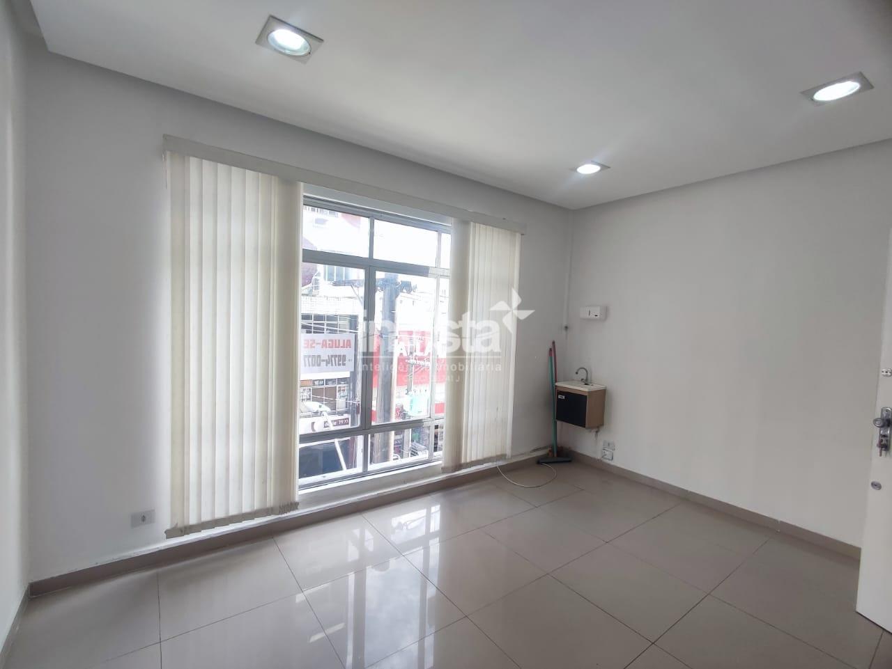 C&oacute;digo: 40396 R$ 2.500,00 Sala Comercial para alugar no bairro Gonzaga 17 m&sup2; 0 quartos 0 vagas - Santos