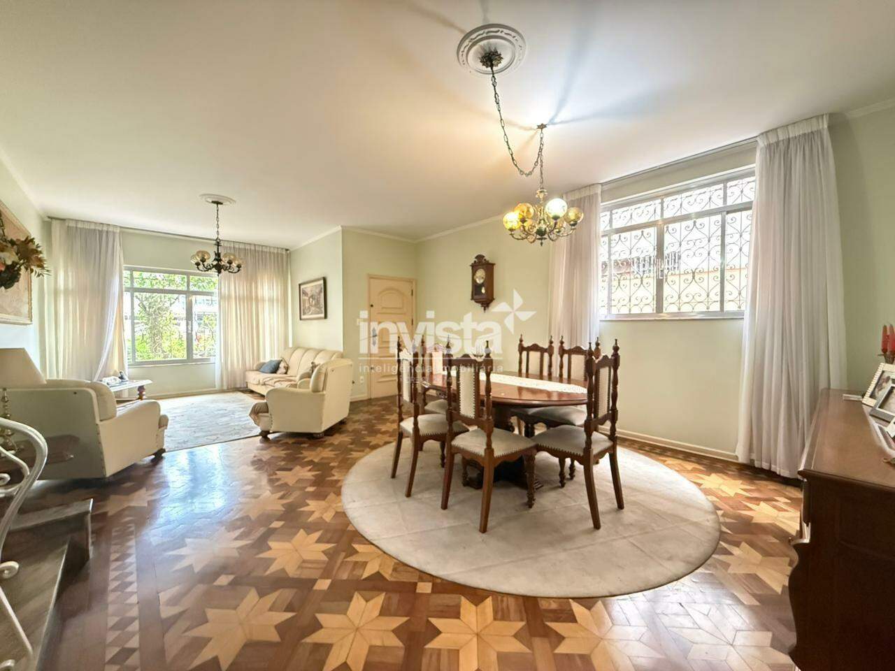 C&oacute;digo: 40416 R$ 2.340.000,00 Sobrado &agrave; venda no bairro Embar&eacute; 246 m&sup2; 3 quartos 2 vagas - Santos