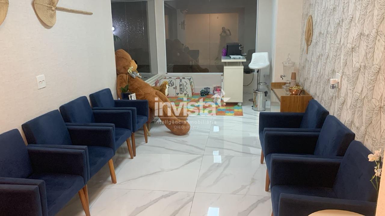 C&oacute;digo: 40491 R$ 3.700,00 Sala Comercial para alugar no bairro Estu&aacute;rio 30 m&sup2; 0 quartos 3 vagas - Santos