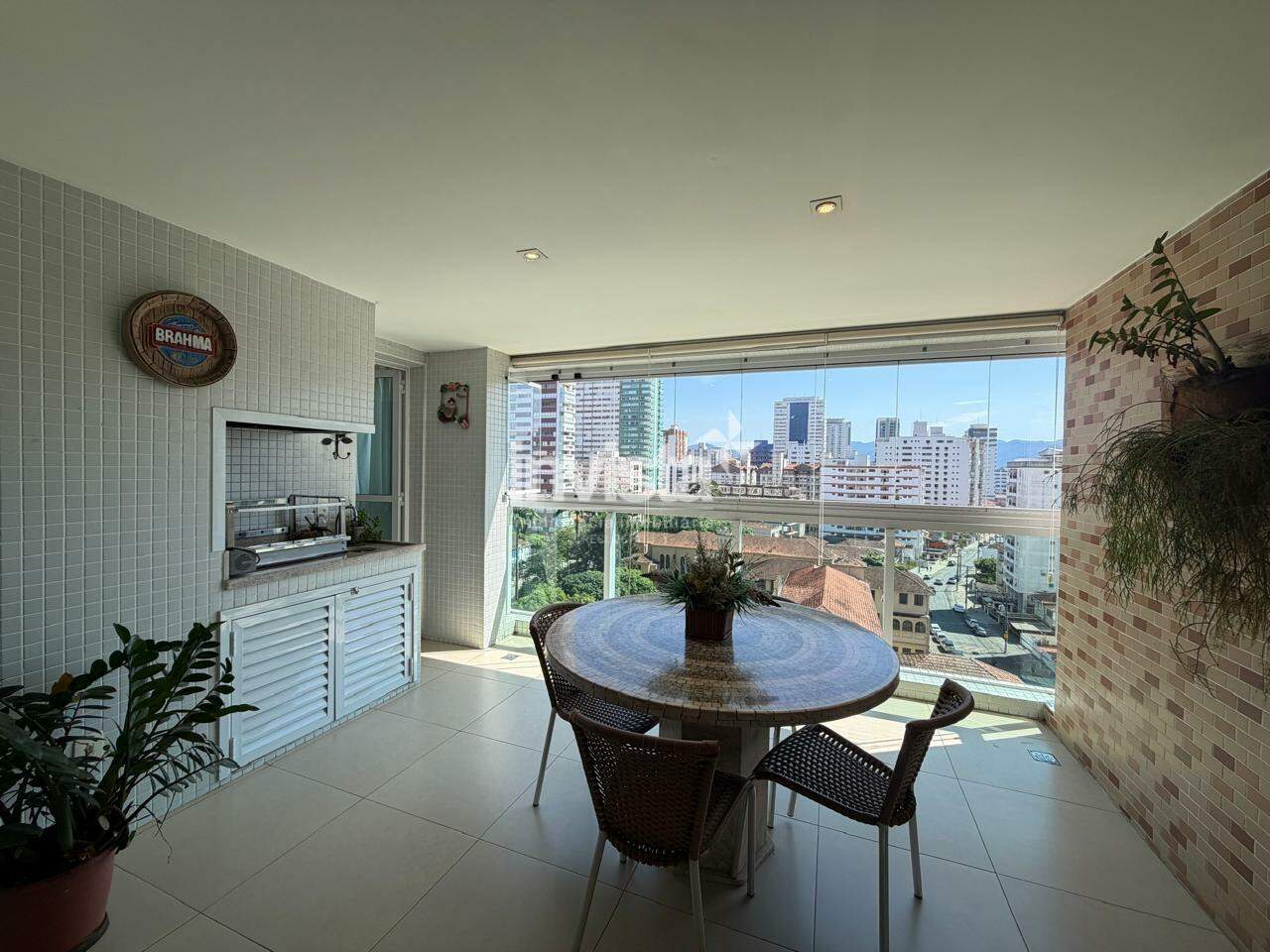 C&oacute;digo: 40543 R$ 1.700.000,00 Apartamento &agrave; venda no bairro Boqueir&atilde;o 125 m&sup2; 3 quartos 2 vagas - Santos