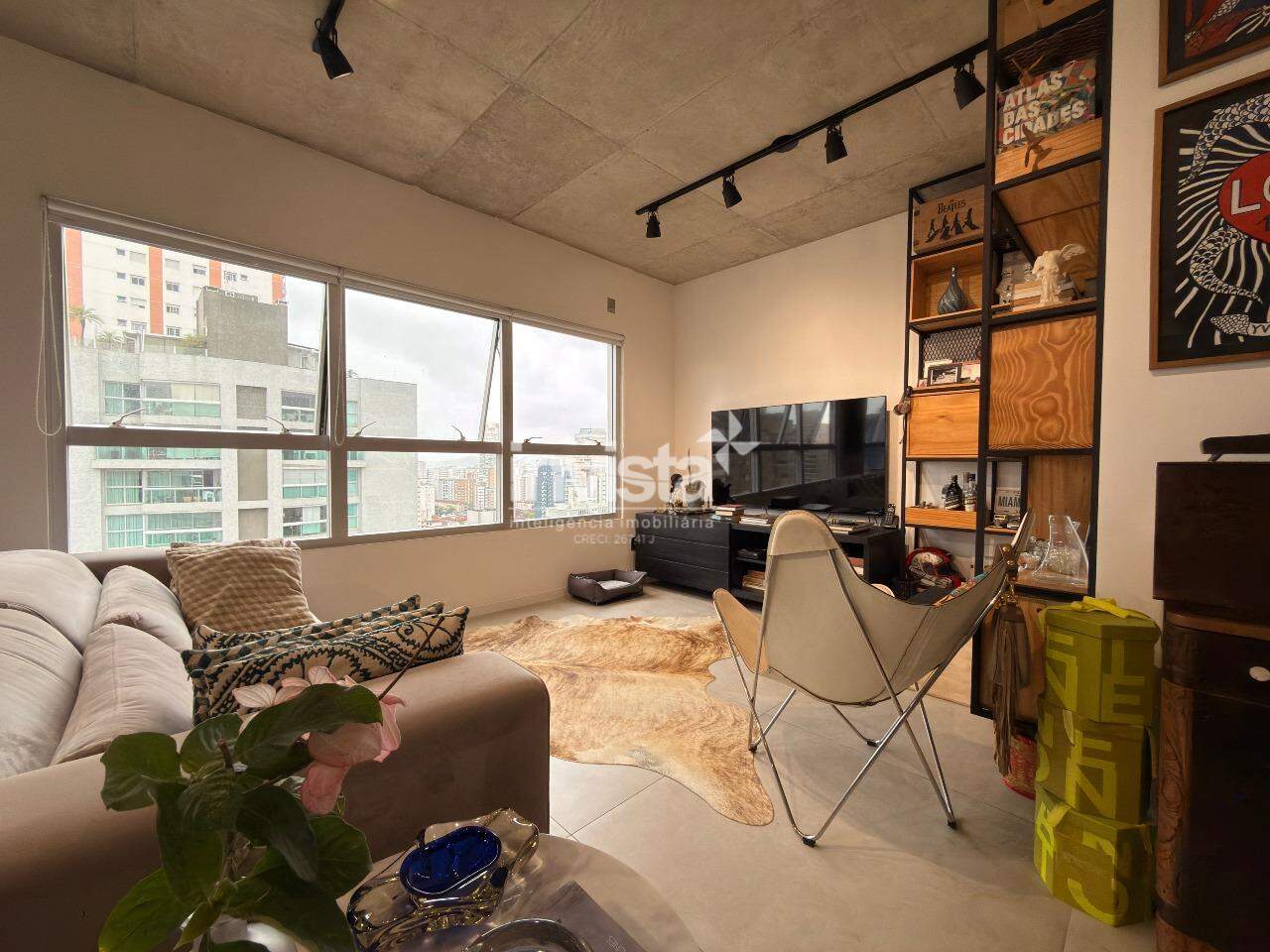 C&oacute;digo: 40566 R$ 1.270.000,00 Apartamento &agrave; venda no bairro Embar&eacute; 73 m&sup2; 1 quarto 2 vagas - Santos