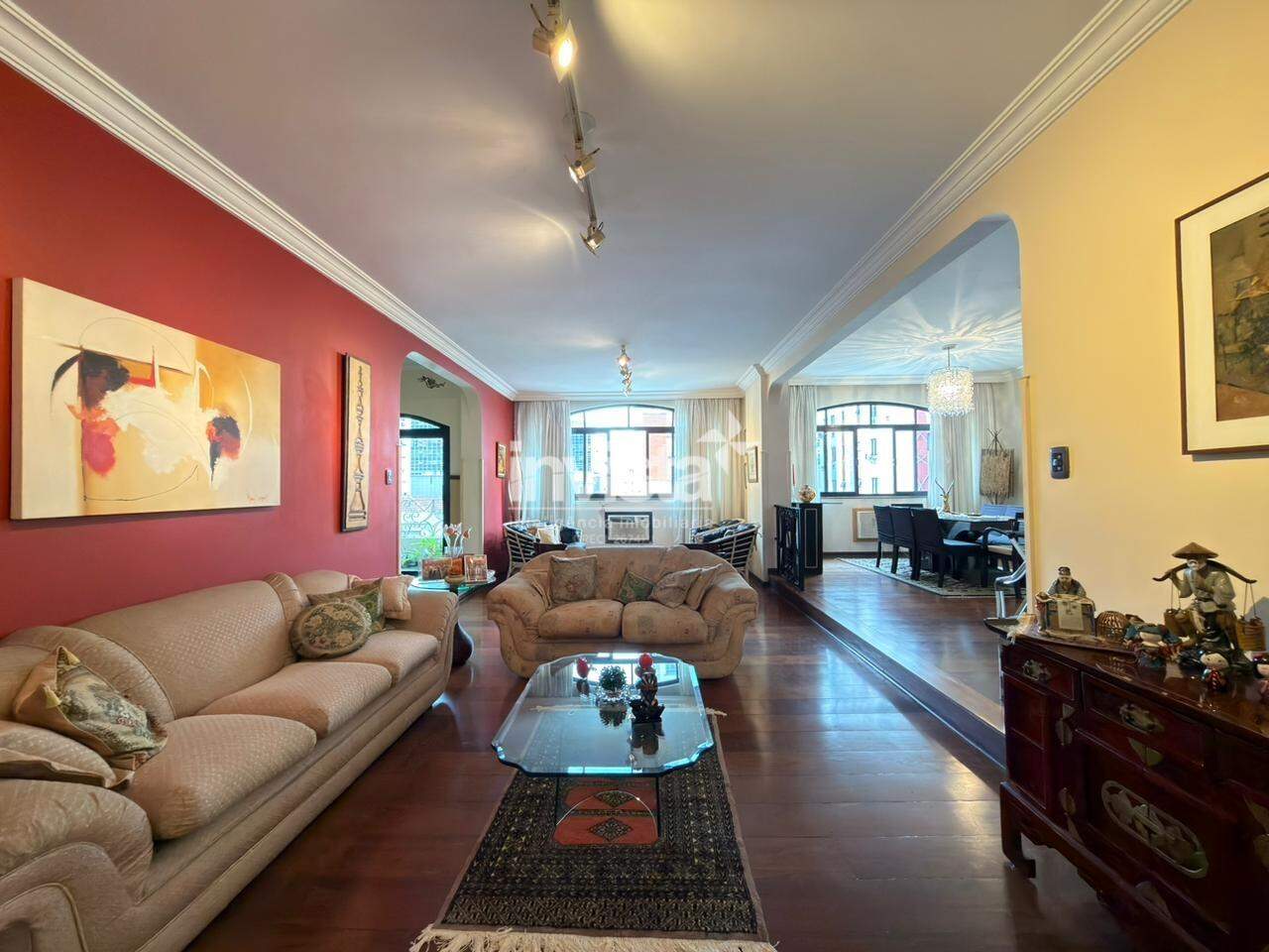 C&oacute;digo: 40573 R$ 1.900.000,00 Apartamento &agrave; venda no bairro Gonzaga 296 m&sup2; 5 quartos 3 vagas - Santos