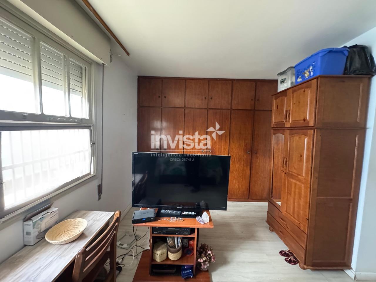 Casa Sobreposta Alta &agrave; Venda em Santos (Frente) &ndash; 3 Quartos, 2 Vagas - Santos