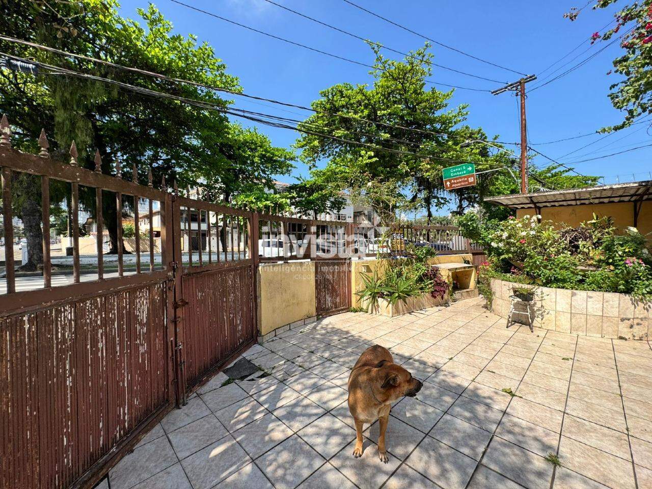 C&oacute;digo: 40858 R$ 10.000,00 Casa para alugar em Santos-SP no bairro Ponta da Praia, com 4 dormit&oacute;rios e 124m&sup2; 124 m&sup2; 4 quartos 3 vagas - Santos
