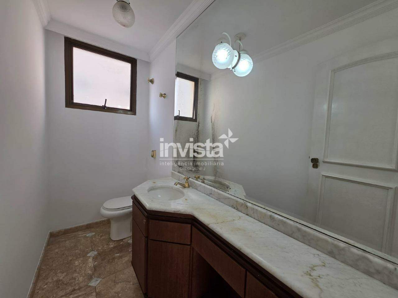 Apartamento &agrave; venda em Santos-SP no bairro Gonzaga, com 3 dormit&oacute;rios e 175m&sup2; - Santos