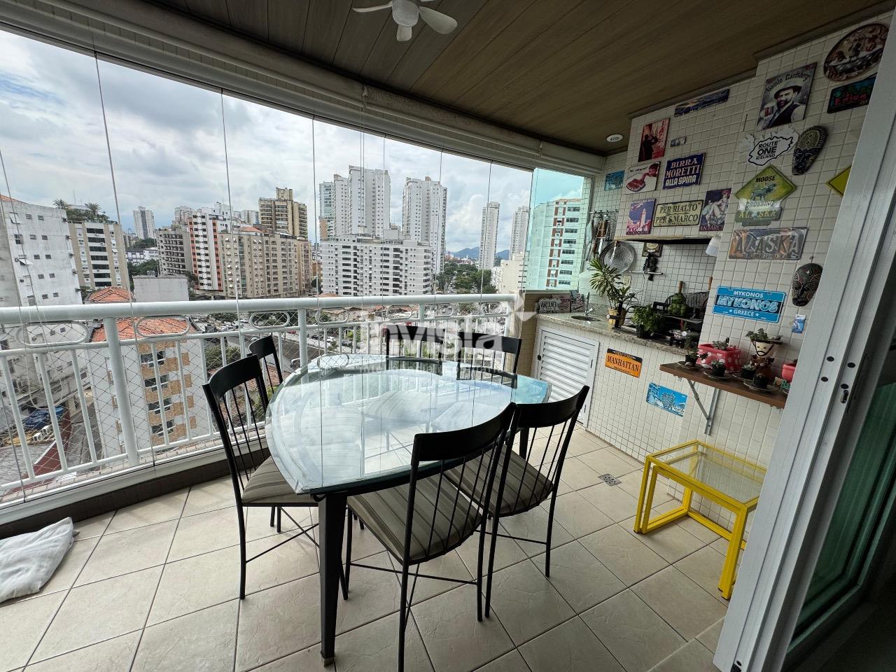 C&oacute;digo: 41028 R$ 2.350.000,00 Apartamento &agrave; venda no bairro Ponta da Praia 200 m&sup2; 3 quartos 3 vagas - Santos