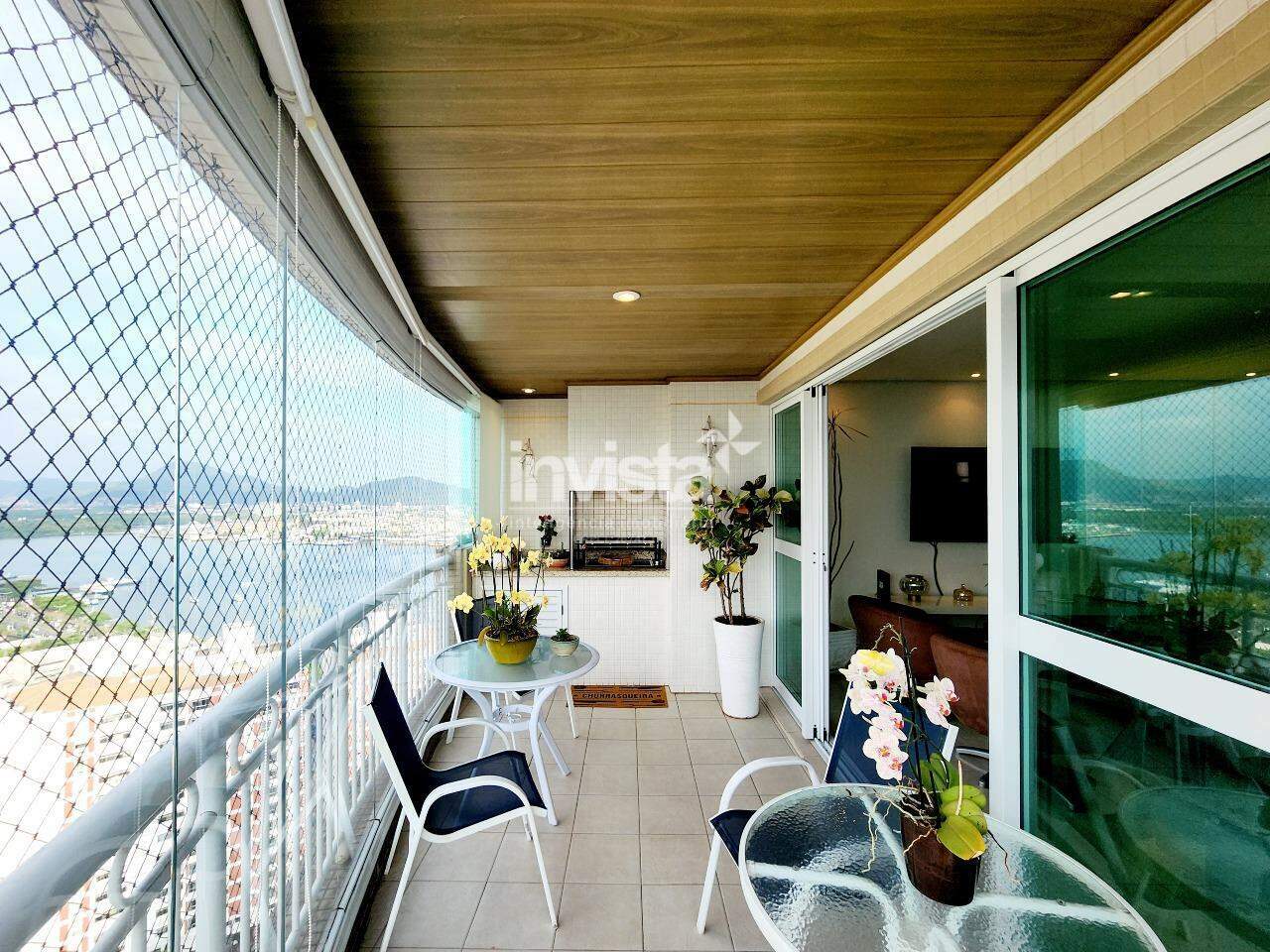 Apartamento à venda no bairro Ponta da Praia