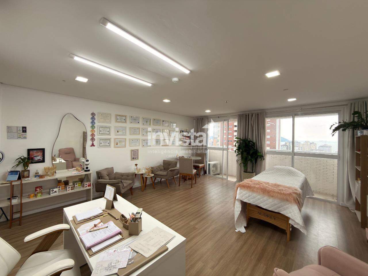 Sala Comercial &agrave; venda em Santos-SP no bairro Boqueir&atilde;o, com 0 dormit&oacute;rio e 44m&sup2; - Santos