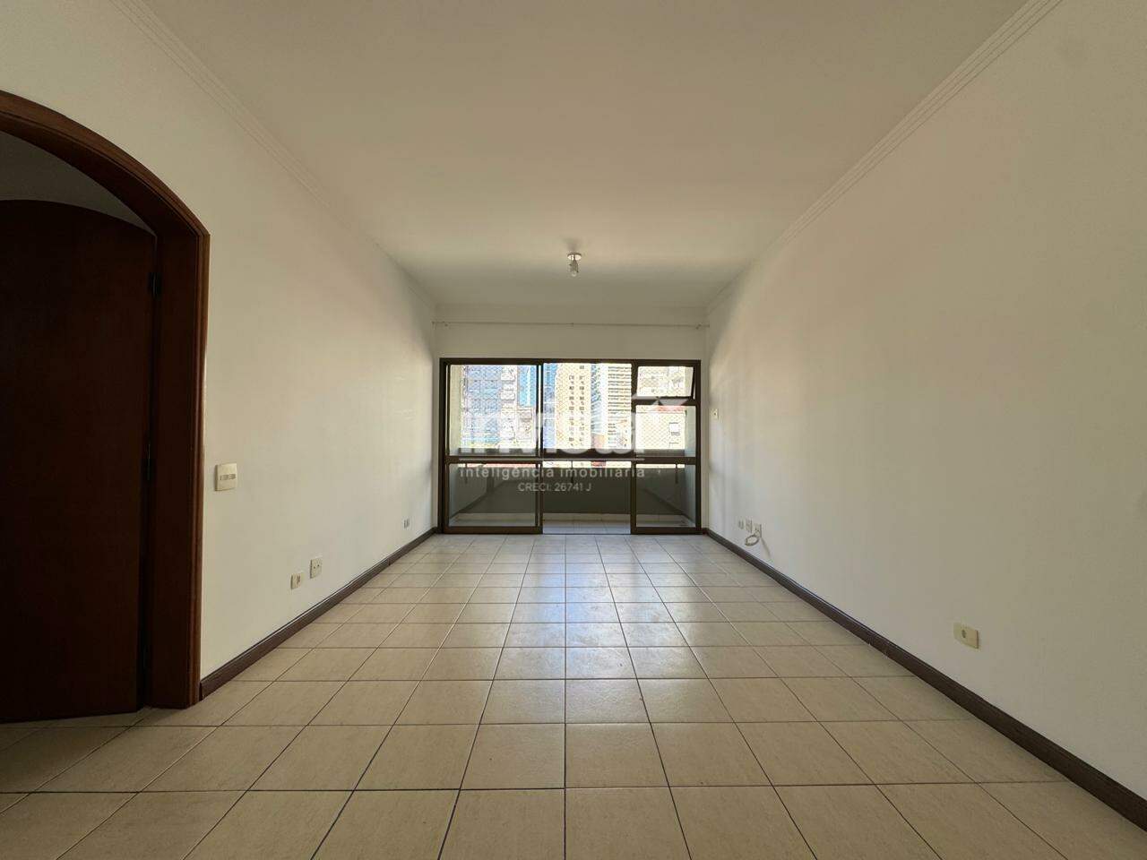 Apartamento para alugar em Santos-SP no bairro Pomp&eacute;ia, com 2 dormit&oacute;rios e 100m&sup2; - Santos