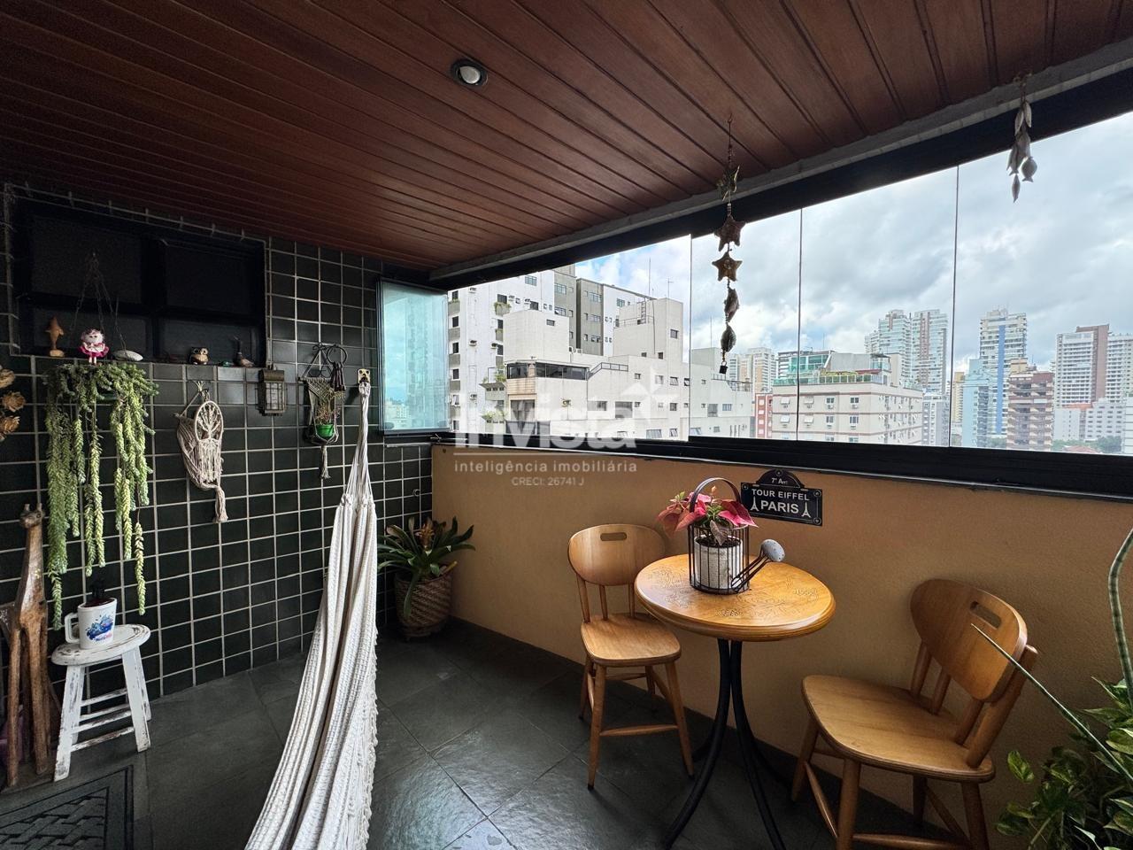 C&oacute;digo: 41174 R$ 1.350.000,00 Apartamento &agrave; venda no bairro Pomp&eacute;ia 145 m&sup2; 3 quartos 2 vagas - Santos