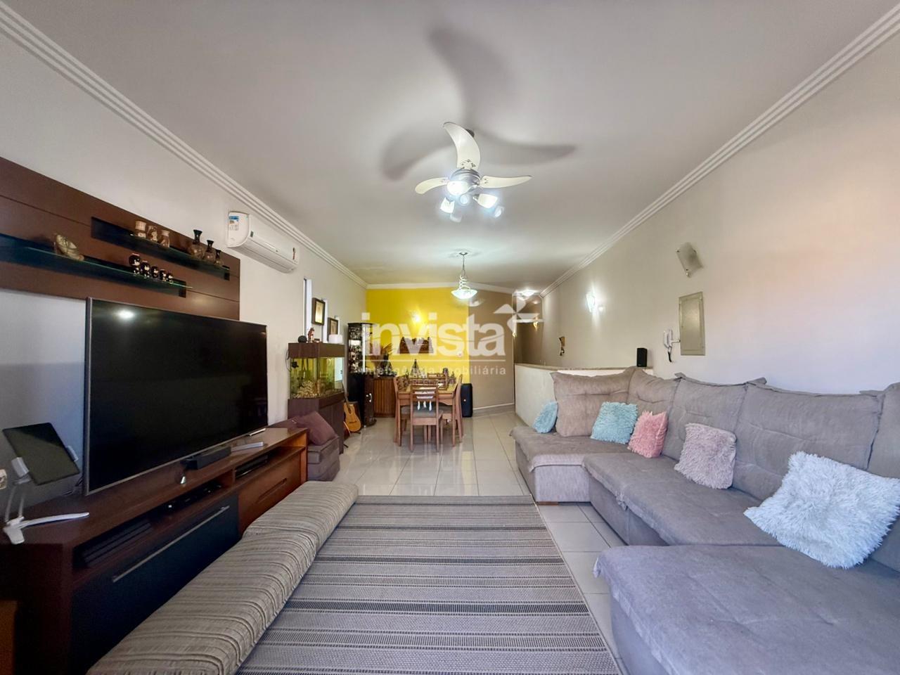 Casa &agrave; venda em Santos-SP no bairro Macuco, com 3 dormit&oacute;rios e 135m&sup2; - Santos