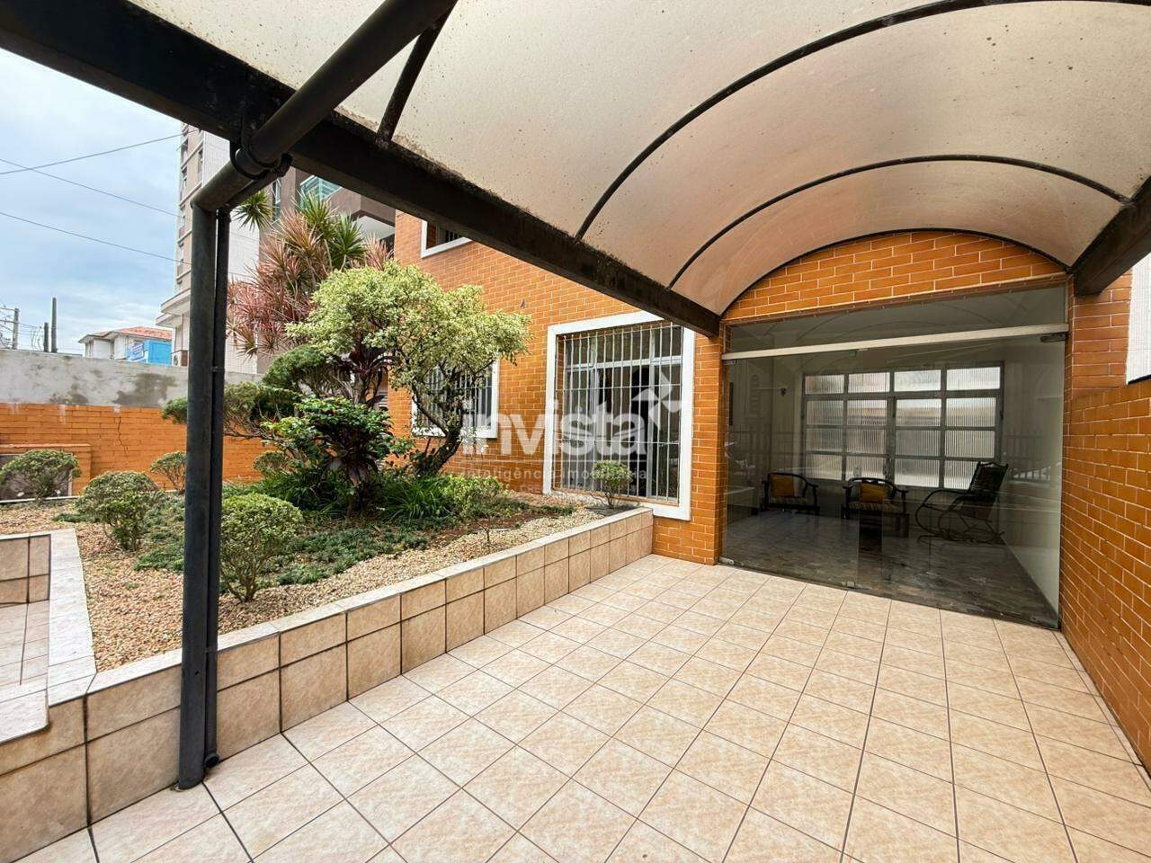 C&oacute;digo: 41401 R$ 4.000.000,00 Casa &agrave; venda em Santos-SP no bairro Embar&eacute;, com 4 dormit&oacute;rios e 257m&sup2; 257 m&sup2; 4 quartos 4 vagas - Santos
