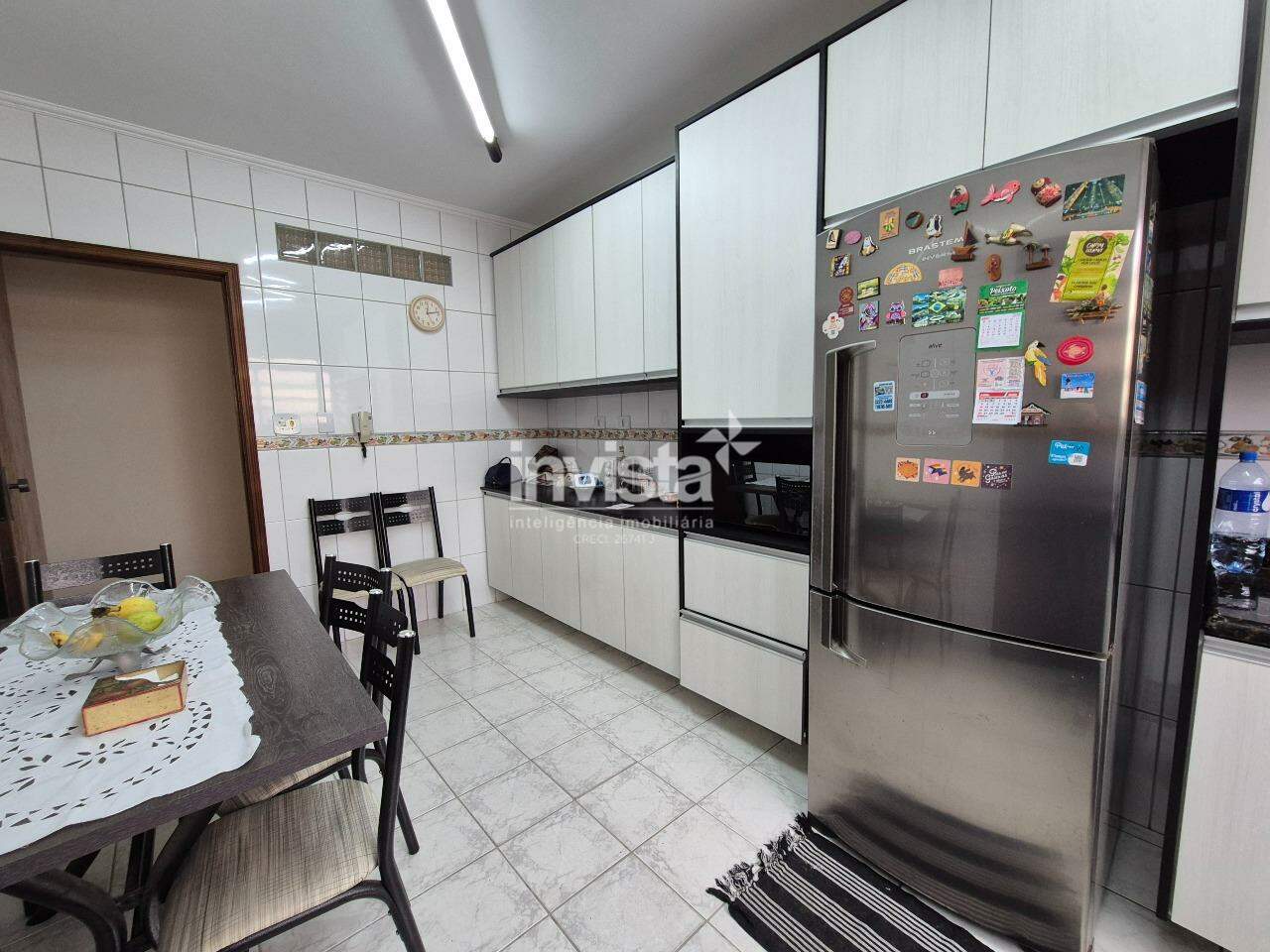 Casa &agrave; venda em Santos-SP no bairro Estu&aacute;rio, com 3 dormit&oacute;rios e 122m&sup2; - Santos