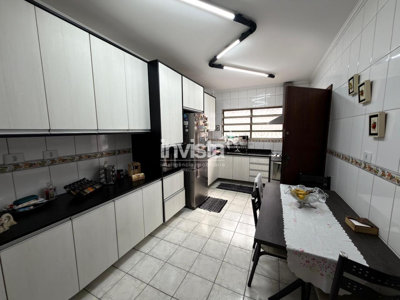 Casa &agrave; venda no bairro Estu&aacute;rio - Santos
