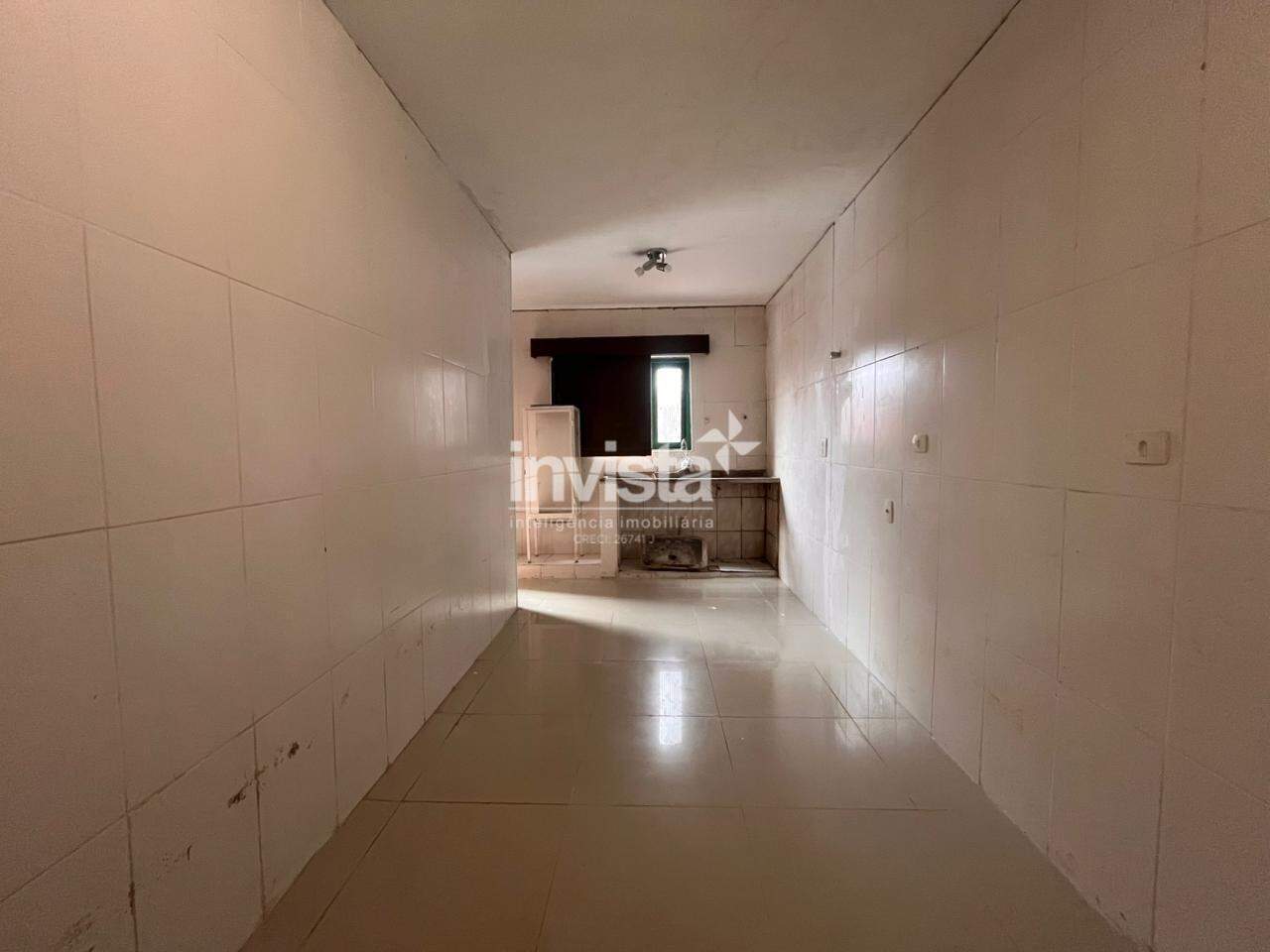 Casa para alugar em Santos-SP no bairro Pomp&eacute;ia, com 3 dormit&oacute;rios e 350m&sup2; - Santos