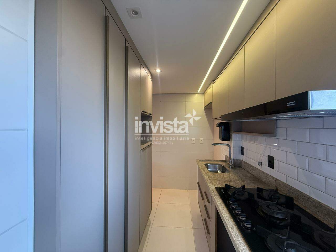 Apartamento Garden para aluguel no bairro Marap&eacute; - Santos