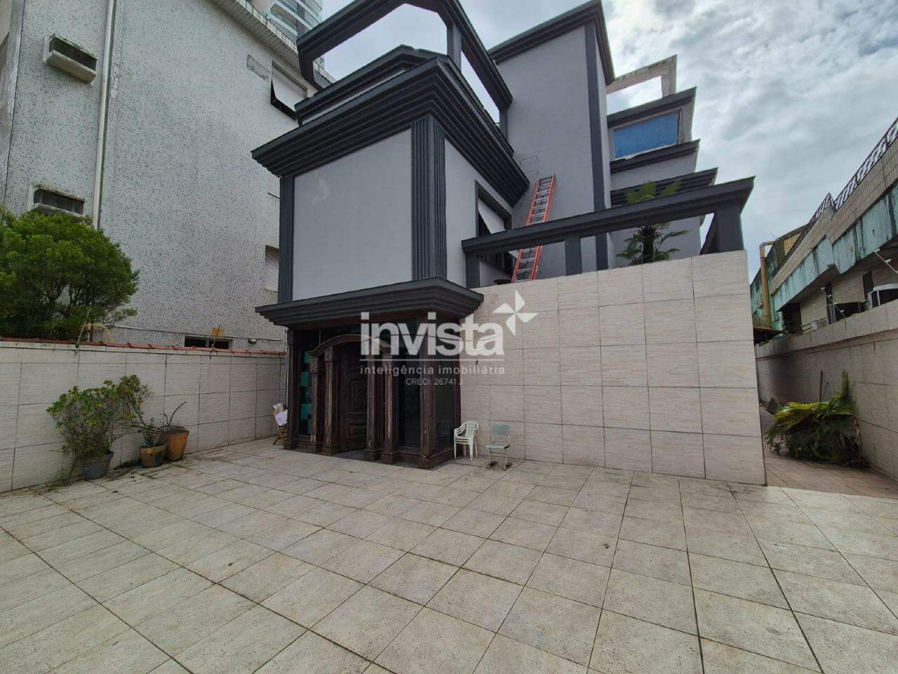 C&oacute;digo: 41621 R$ 2.500.000,00 Casa &agrave; venda em Santos-SP no bairro Ponta da Praia, com 3 dormit&oacute;rios e 192m&sup2; 192 m&sup2; 3 quartos 4 vagas - Santos
