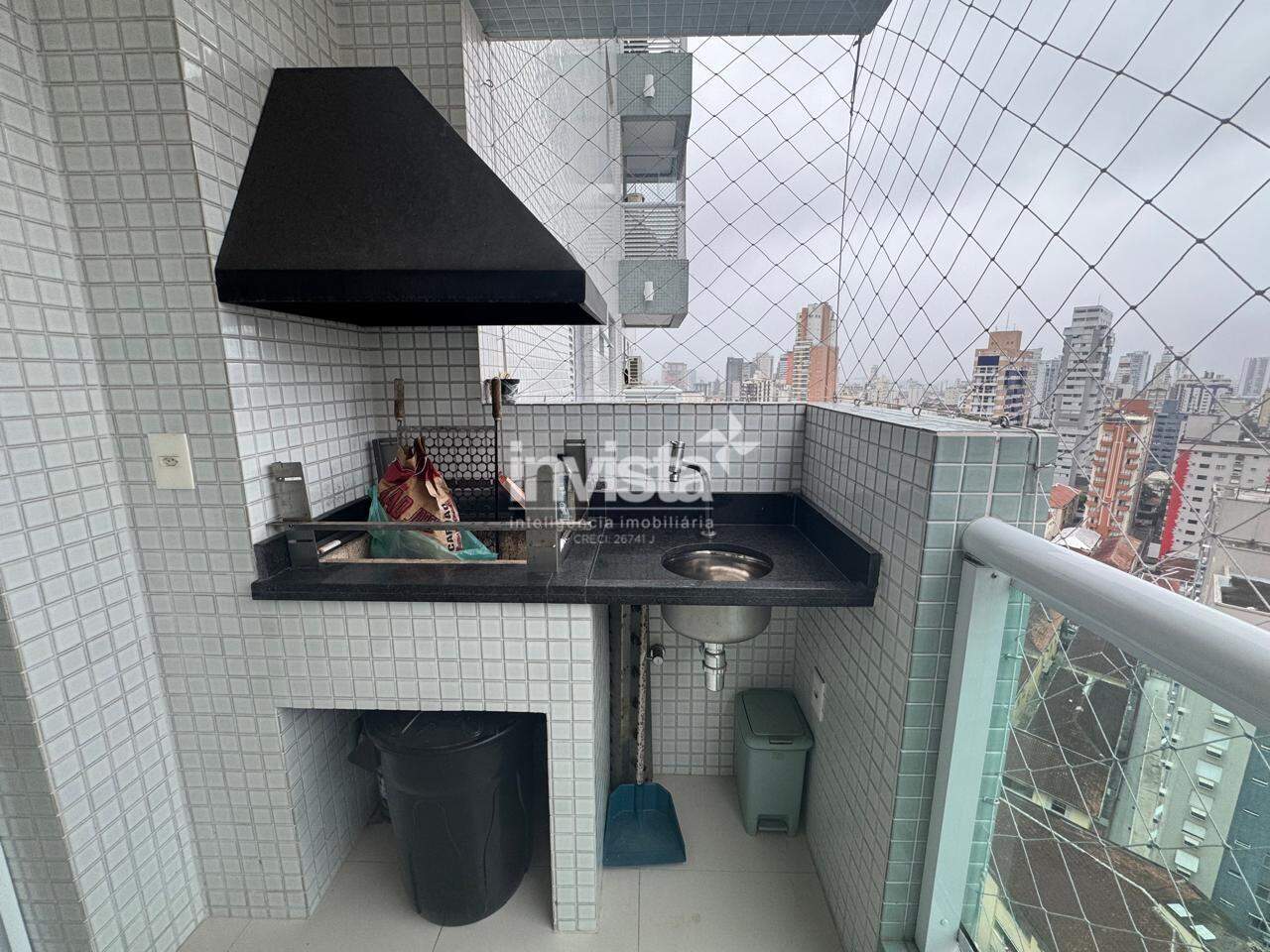 Apartamento para alugar em Santos-SP no bairro Gonzaga, com 2 dormit&oacute;rios e 74m&sup2; - Santos