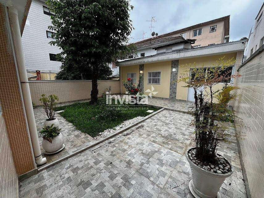 C&oacute;digo: 41653 R$ 11.000,00 Casa para alugar em Santos-SP no bairro Embar&eacute;, com 3 dormit&oacute;rios e 234m&sup2; 234 m&sup2; 3 quartos 3 vagas - Santos