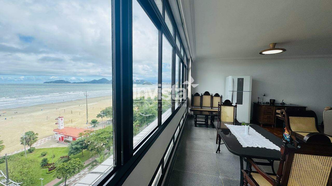 C&oacute;digo: 41679 R$ 18.000,00 Apartamento para alugar em Santos-SP no bairro Gonzaga, com 3 dormit&oacute;rios e 270m&sup2; 270 m&sup2; 3 quartos 2 vagas - Santos