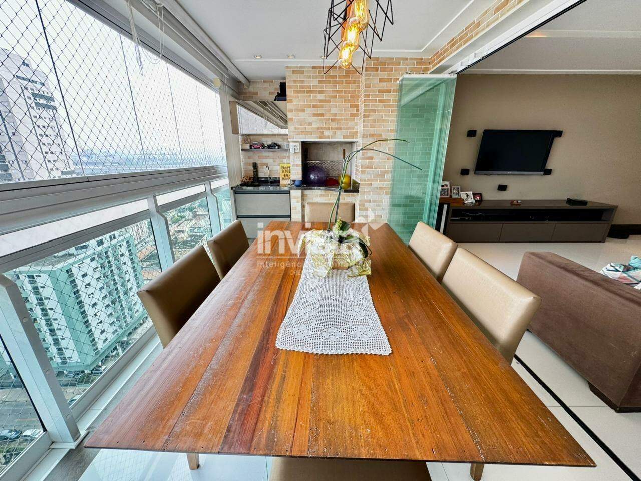 C&oacute;digo: 41753 R$ 1.380.000,00 Apartamento &agrave; venda em Santos-SP no bairro Ponta da Praia, com 3 dormit&oacute;rios e 103m&sup2; 103 m&sup2; 3 quartos 2 vagas - Santos