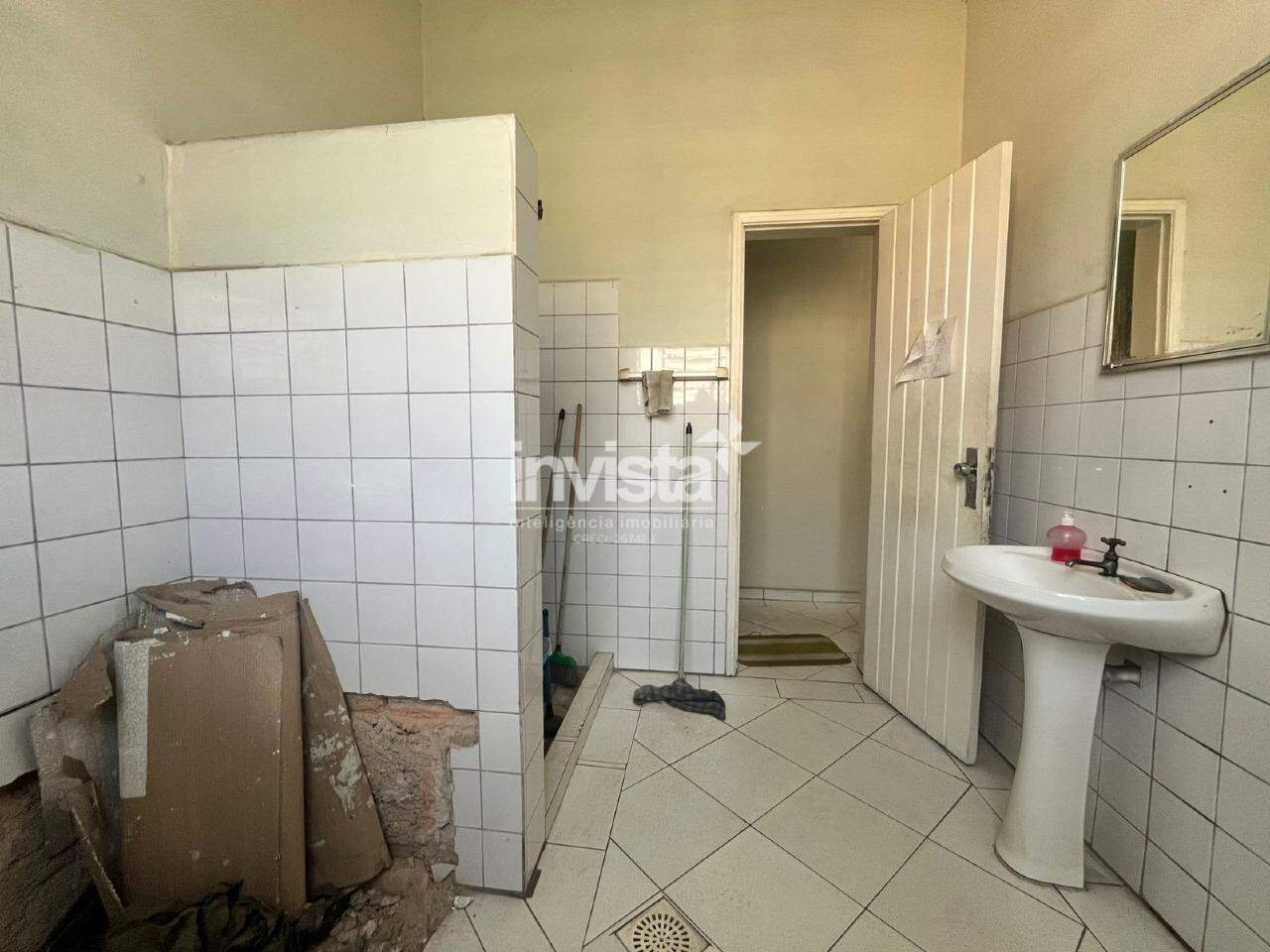 SALA COMERCIAL EM ESQUINA ESTRAT&Eacute;GICA - Santos