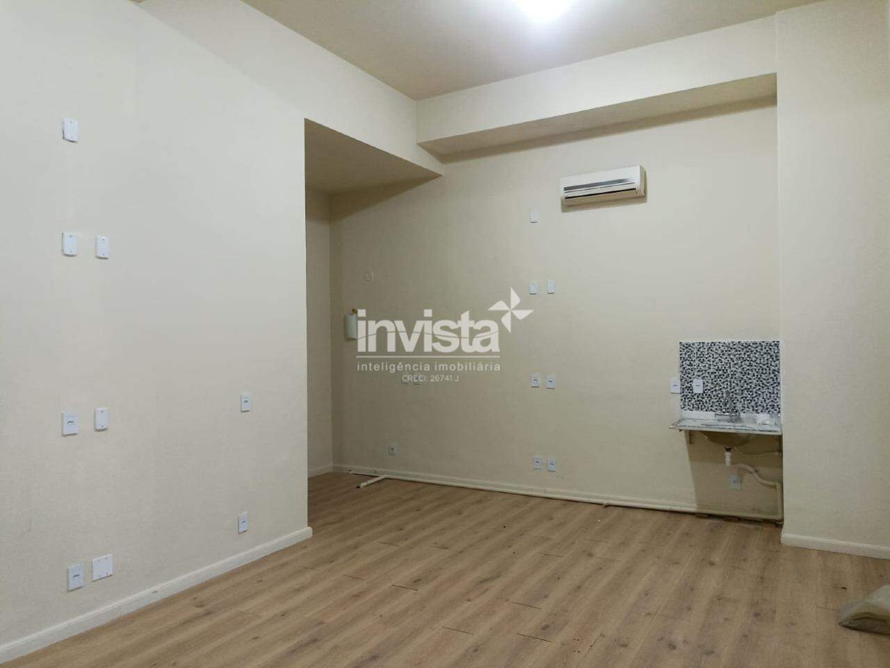 Sala Comercial para alugar em Santos-SP no bairro Gonzaga, com 0 dormit&oacute;rio e 30m&sup2; - Santos