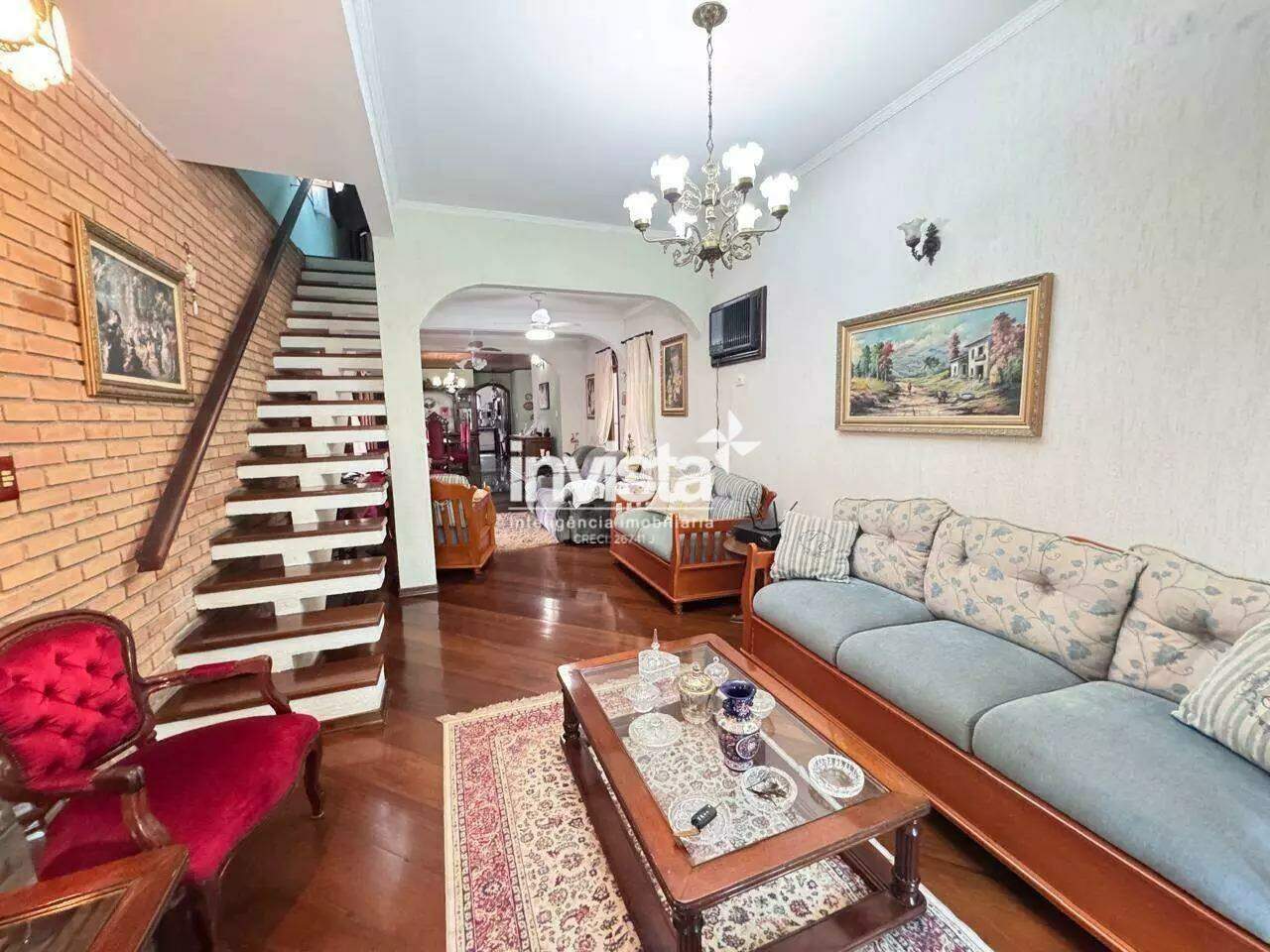 C&oacute;digo: 41860 R$ 15.000,00 Casa para alugar em Santos-SP no bairro Embar&eacute;, com 4 dormit&oacute;rios e 351m&sup2; 351 m&sup2; 4 quartos 4 vagas - Santos