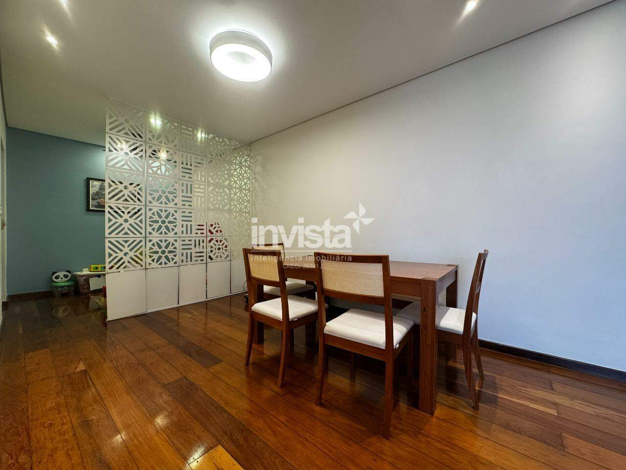 Apartamento para alugar em Santos-SP no bairro Embar&eacute;, com 3 dormit&oacute;rios e 139m&sup2; - Santos