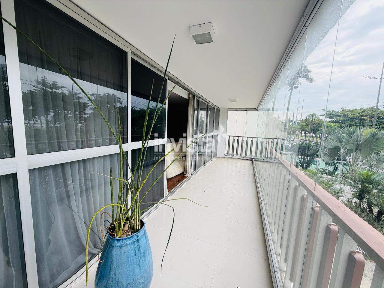 C&oacute;digo: 41881 R$ 2.800.000,00 Apartamento &agrave; venda em Santos-SP no bairro Boqueir&atilde;o, com 4 dormit&oacute;rios e 277m&sup2; 277 m&sup2; 4 quartos 2 vagas - Santos