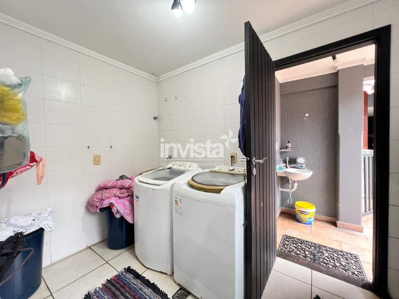 Casa &agrave; venda no bairro Ponta da Praia - Santos