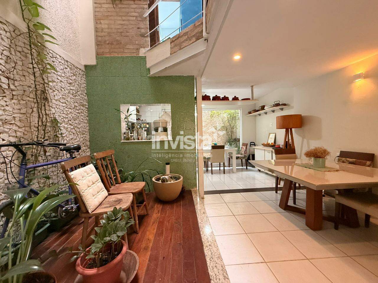 C&oacute;digo: 41960 R$ 600.000,00 Casa &agrave; venda em Santos-SP no bairro Vila Belmiro, com 3 dormit&oacute;rios e 98m&sup2; 98 m&sup2; 3 quartos 0 vagas - Santos