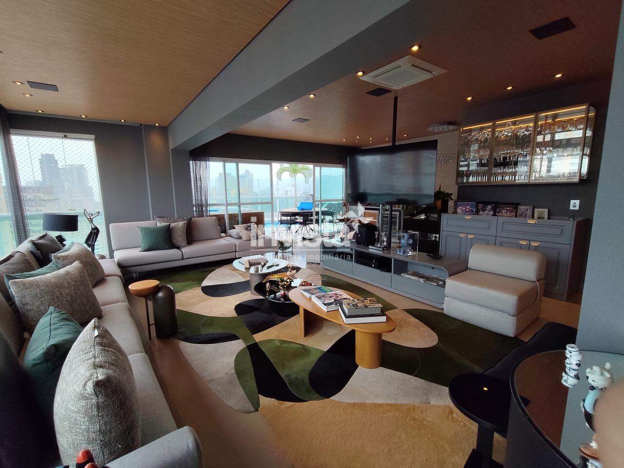 Cobertura Duplex Exclusiva para Aluguel no Gonzaga (Santos) | 3 Su&iacute;tes | 3 Vagas - Santos