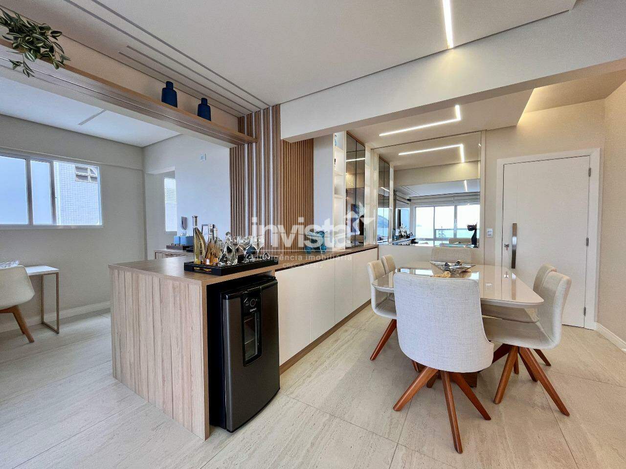 Apartamento para aluguel no bairro Ponta da Praia - Santos