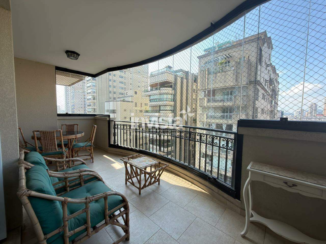 C&oacute;digo: 42048 R$ 2.500.000,00 Apartamento &agrave; venda em Santos-SP no bairro Boqueir&atilde;o, com 3 dormit&oacute;rios e 160m&sup2; 160 m&sup2; 3 quartos 3 vagas - Santos