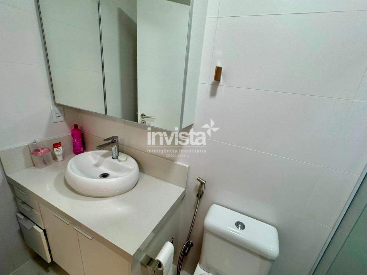 Apartamento para aluguel no bairro Embar&eacute; - Santos
