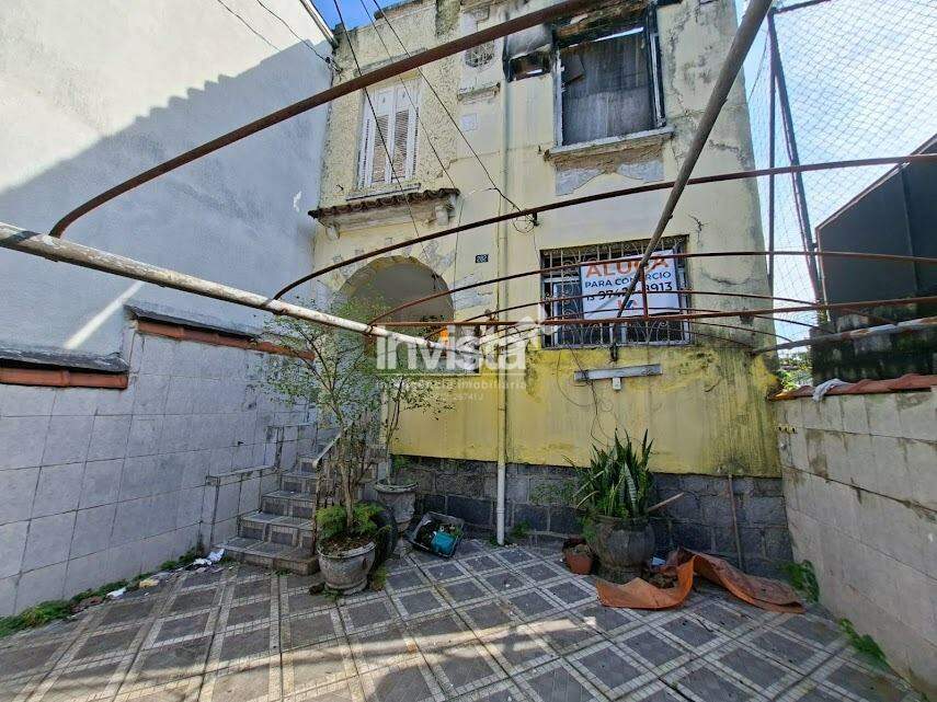 C&oacute;digo: 42305 R$ 6.000,00 Casa para alugar em Santos-SP no bairro Vila Mathias, com 3 dormit&oacute;rios e 155m&sup2; 155 m&sup2; 3 quartos 2 vagas - Santos