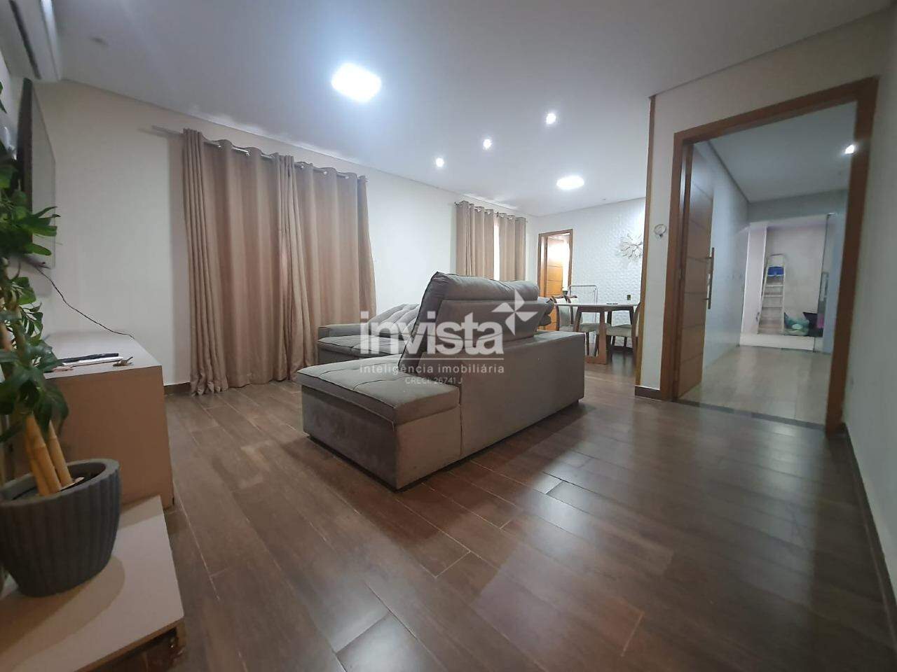 C&oacute;digo: 42442 R$ 4.500,00 Casa Geminada para alugar em Santos-SP no bairro Boqueir&atilde;o, com 2 dormit&oacute;rios e 112m&sup2; 112 m&sup2; 2 quartos 2 vagas - Santos
